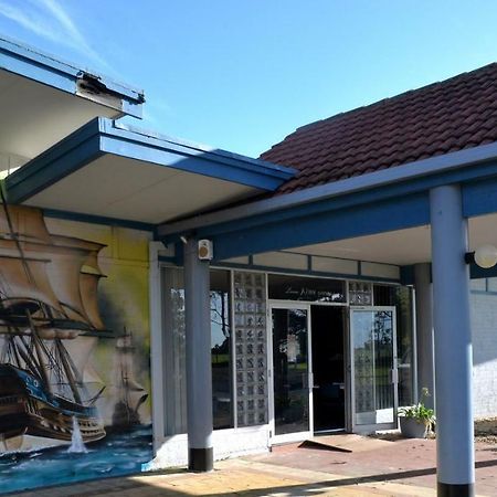 Ship Inn Motel Yarram ภายนอก รูปภาพ