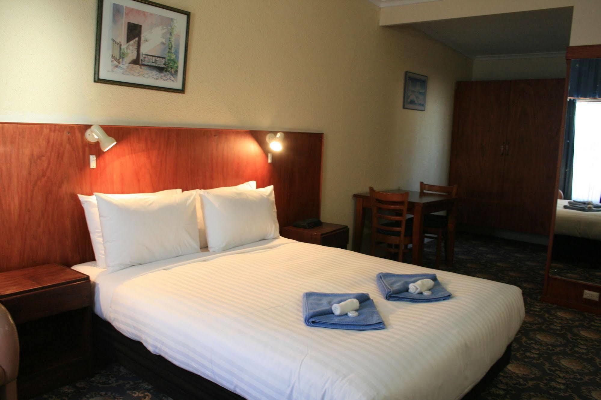 Ship Inn Motel Yarram ภายนอก รูปภาพ